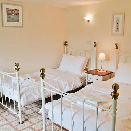 Holiday home The Granary